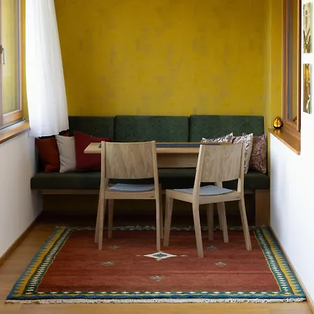 Berg Aparts Faschina - 03 Fontanella